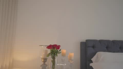 emma_lu1 online show from November 1, 4:00 pm