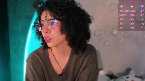     online show from October 27, 10:11 am