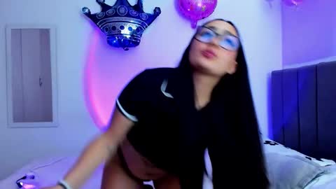 Emma online show from January 8, 1:20 am