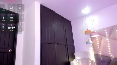 Emma  online show from November 7, 7:08 pm