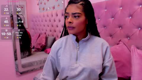 emmaebony_ online show from March 25, 11:35 am