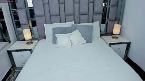 EMMA HILL online show from April 14, 11:21 am