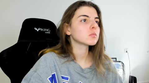 Emma online show from November 13, 11:09 am