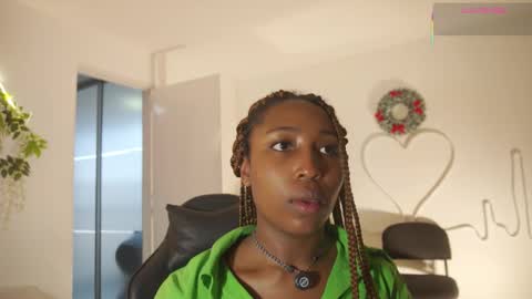 Sara online show from December 19, 11:57 am