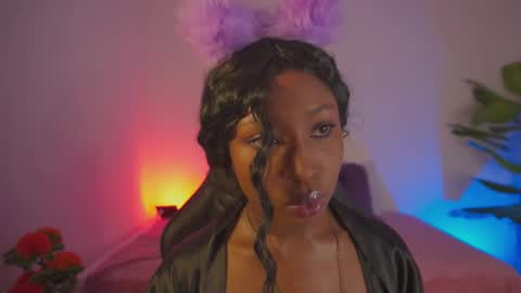 Sara online show from February 4, 11:46 am