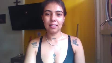 EmmaSplycer online show from April 28, 6:45 pm