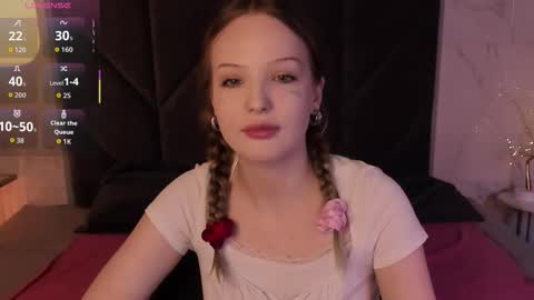 Emma online show from November 28, 9:51 pm