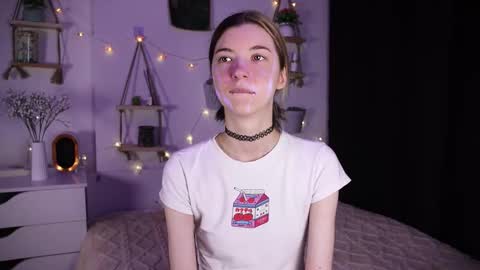 emmie_everly online show from October 25, 7:43 pm