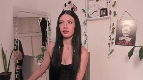 Emperatriz online show from February 10, 8:42 pm