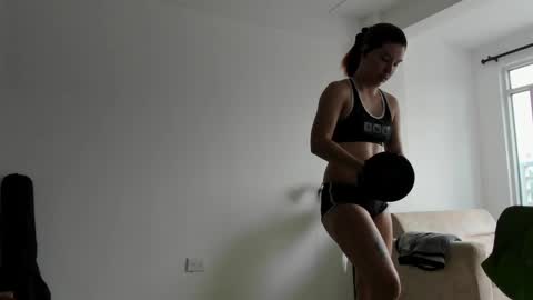 Emperatriz online show from April 29, 2:31 pm