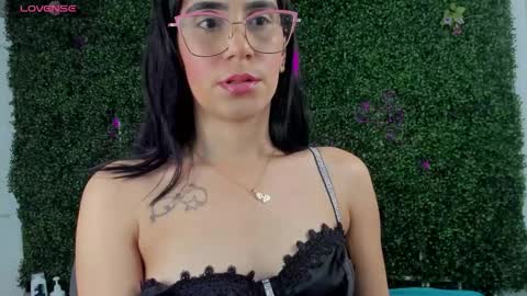 Emy online show from February 6, 8:56 pm