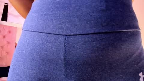 Snapshot of emy_bw chatting on March 11, 7:03 pm Emy New profile my other account was suspended follow me online show from March 11, 7:03 pm