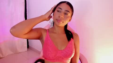 Snapshot of emy_bw chatting on December 12, 4:48 am Emy New profile my other account was suspended follow me online show from December 12, 4:48 am