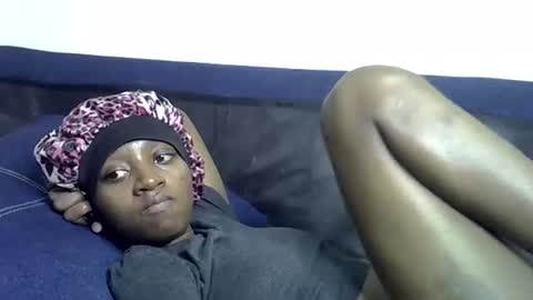 enkarxx online show from March 26, 1:52 am