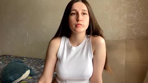 ennamyle online show from January 8, 7:23 am