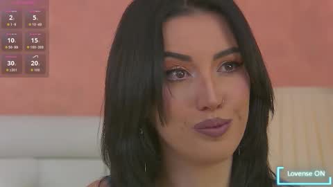 enyahazell online show from October 17, 6:44 pm