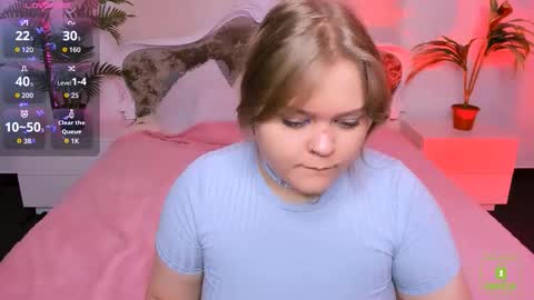 Snapshot of erica_love_ chatting on September 9, 5:51 am erica_love_ online show from September 9, 5:51 am
