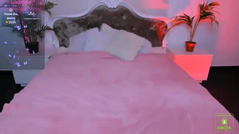 Snapshot of erica_love_ chatting on September 30, 7:47 am erica_love_ online show from September 30, 7:47 am