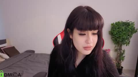 Snapshot of erica_peach chatting on October 6, 3:07 pm Erika online show from October 6, 3:07 pm