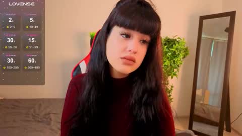 Snapshot of erica_peach chatting on October 22, 6:51 am Erika online show from October 22, 6:51 am