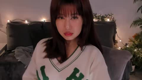 erika_kim online show from May 8, 8:06 am