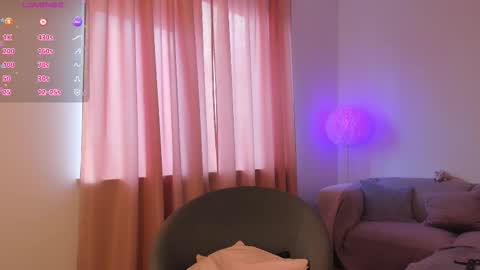 Snapshot of esmimilf chatting on September 19, 4:06 pm Esmi online show from September 19, 4:06 pm