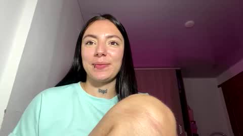 estefa1 online show from April 16, 6:14 am