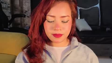 estrella05_ online show from September 12, 4:57 am