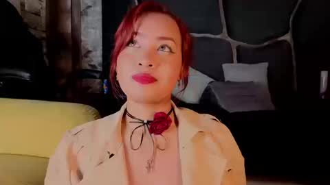 estrella05_ online show from October 18, 5:21 am