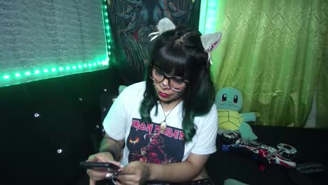 Snapshot of eta_carinae6 chatting on September 30, 3:56 am eta_carinae6 online show from September 30, 3:56 am