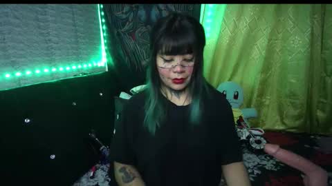 Snapshot of eta_carinae6 chatting on September 25, 2:32 am eta_carinae6 online show from September 25, 2:32 am