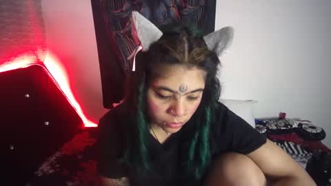 Snapshot of eta_carinae6 chatting on February 21, 2:39 am eta_carinae6 online show from February 21, 2:39 am