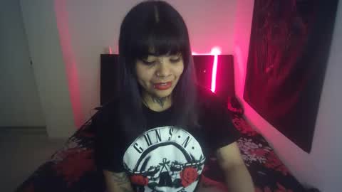 Snapshot of eta_carinae6 chatting on January 7, 1:28 am eta_carinae6 online show from January 7, 1:28 am