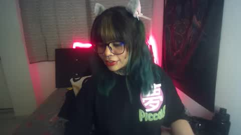 Snapshot of eta_carinae6 chatting on January 18, 2:03 am eta_carinae6 online show from January 18, 2:03 am