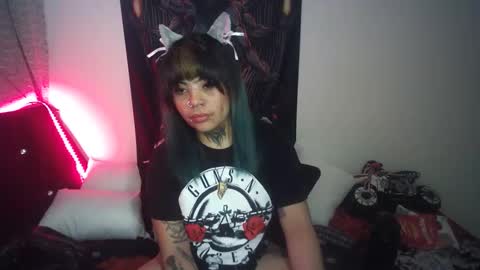 Snapshot of eta_carinae6 chatting on January 23, 2:23 am eta_carinae6 online show from January 23, 2:23 am
