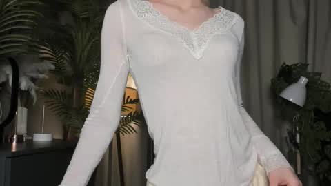 Natalie online show from November 26, 5:41 am