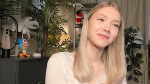 Natalie online show from February 20, 6:19 am