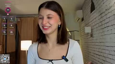 Elsa online show from October 2, 6:13 pm