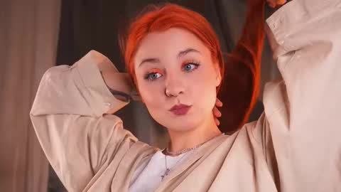 Lillie here and its my first day online show from October 23, 12:44 pm