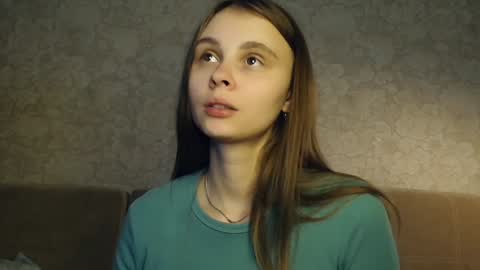 Eva Calvin online show from December 8, 3:24 pm