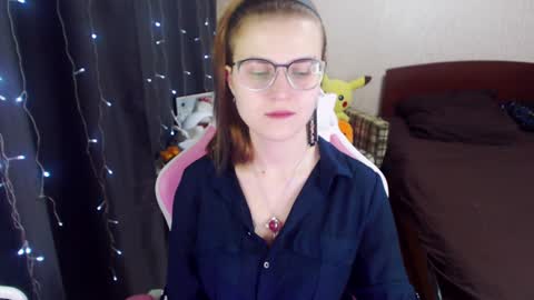 Snapshot of eva_orchid chatting on January 16, 9:48 am Eva online show from January 16, 9:48 am