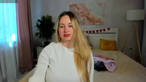 Snapshot of eva_rose7 chatting on February 27, 10:04 am Eva online show from February 27, 10:04 am