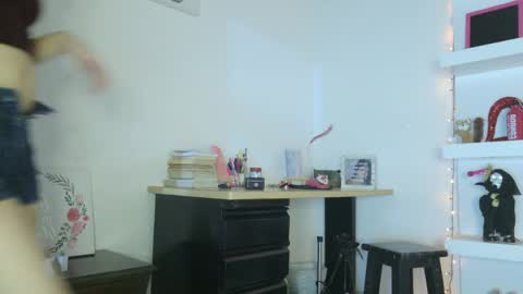 Eva Sin online show from April 9, 12:24 am