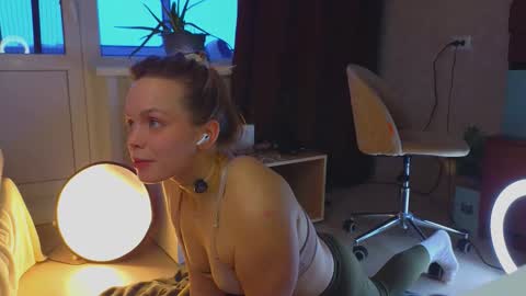 Hi there i am Eva and i wish create a nice community with you so join my Ticket Show for more pleasure online show from February 25, 2:04 pm