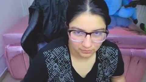 eva_smit_t online show from February 10, 3:31 am