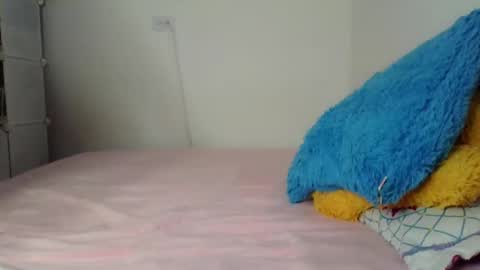 Estefania online show from September 14, 5:00 pm