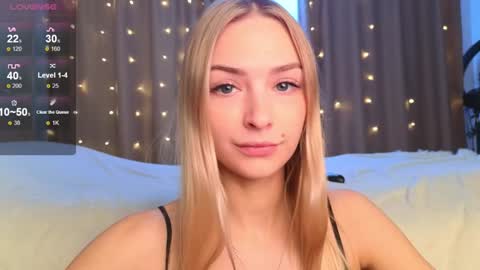 Hello Im Eva online show from January 11, 12:50 pm