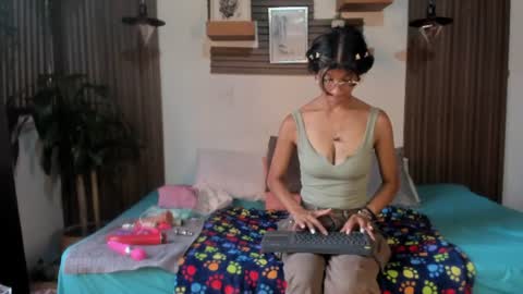 Eva online show from July 13, 1:23 pm