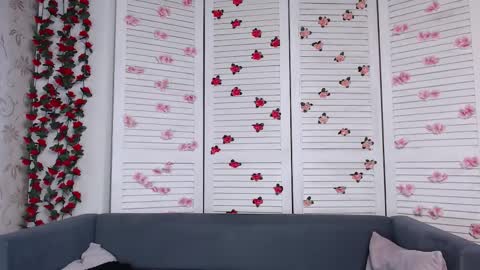 Eva online show from November 24, 8:16 am