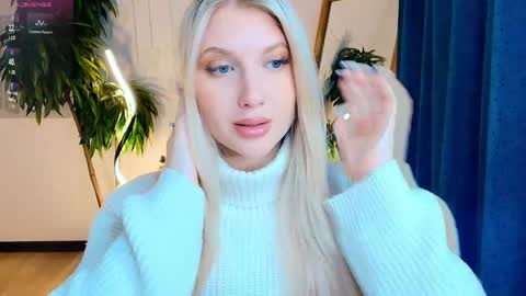 Eva  online show from March 6, 3:12 am